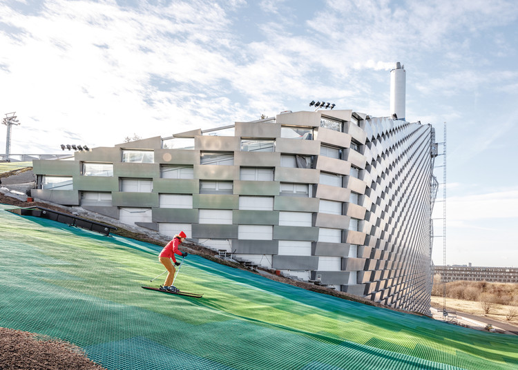 CopenHill: waste-to-energy plant by Bjarke Ingels Group
